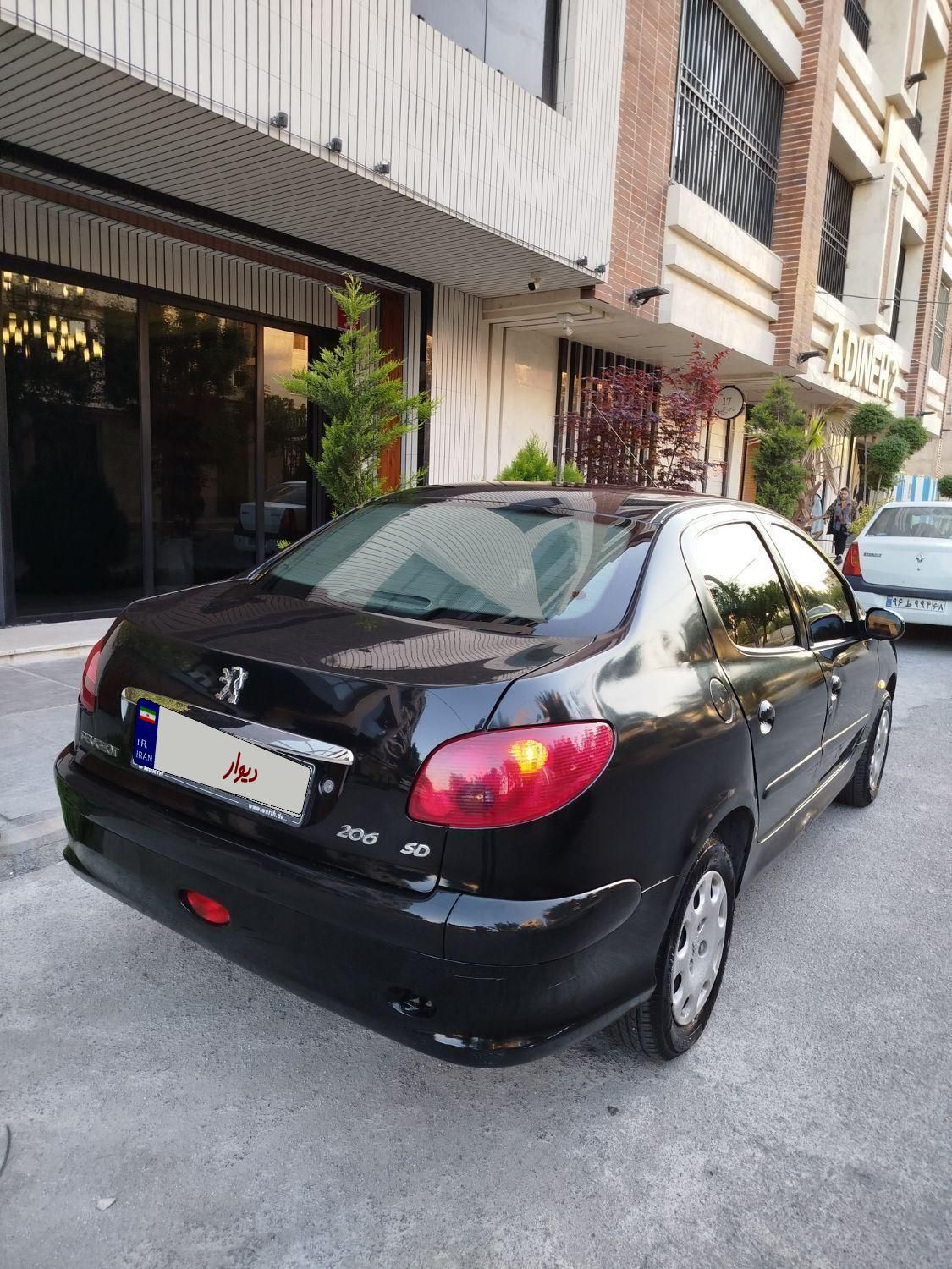 پژو ۲۰۶ صندوق دار v10 - 1387