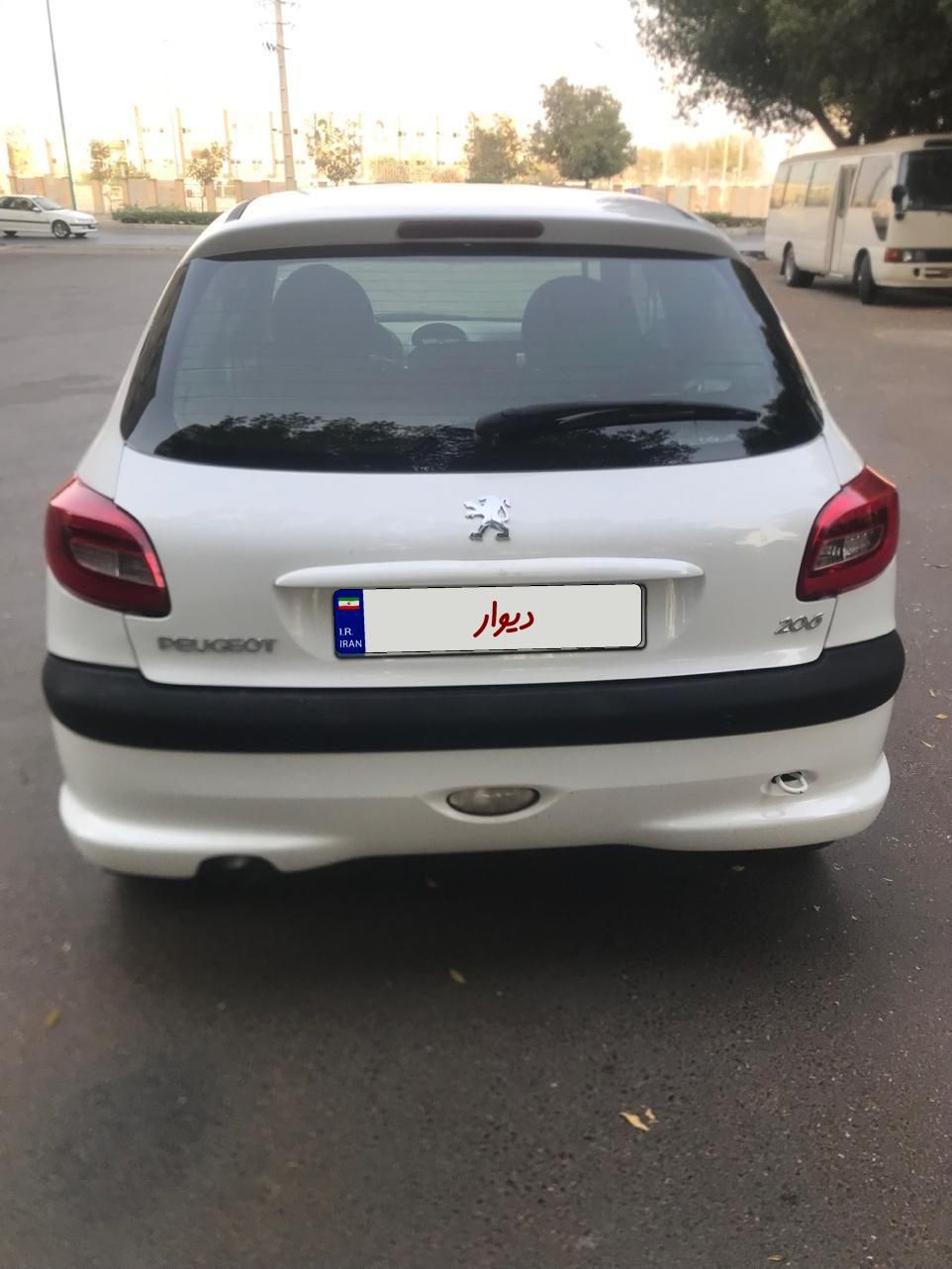 پژو 206 تیپ 2 - 1396