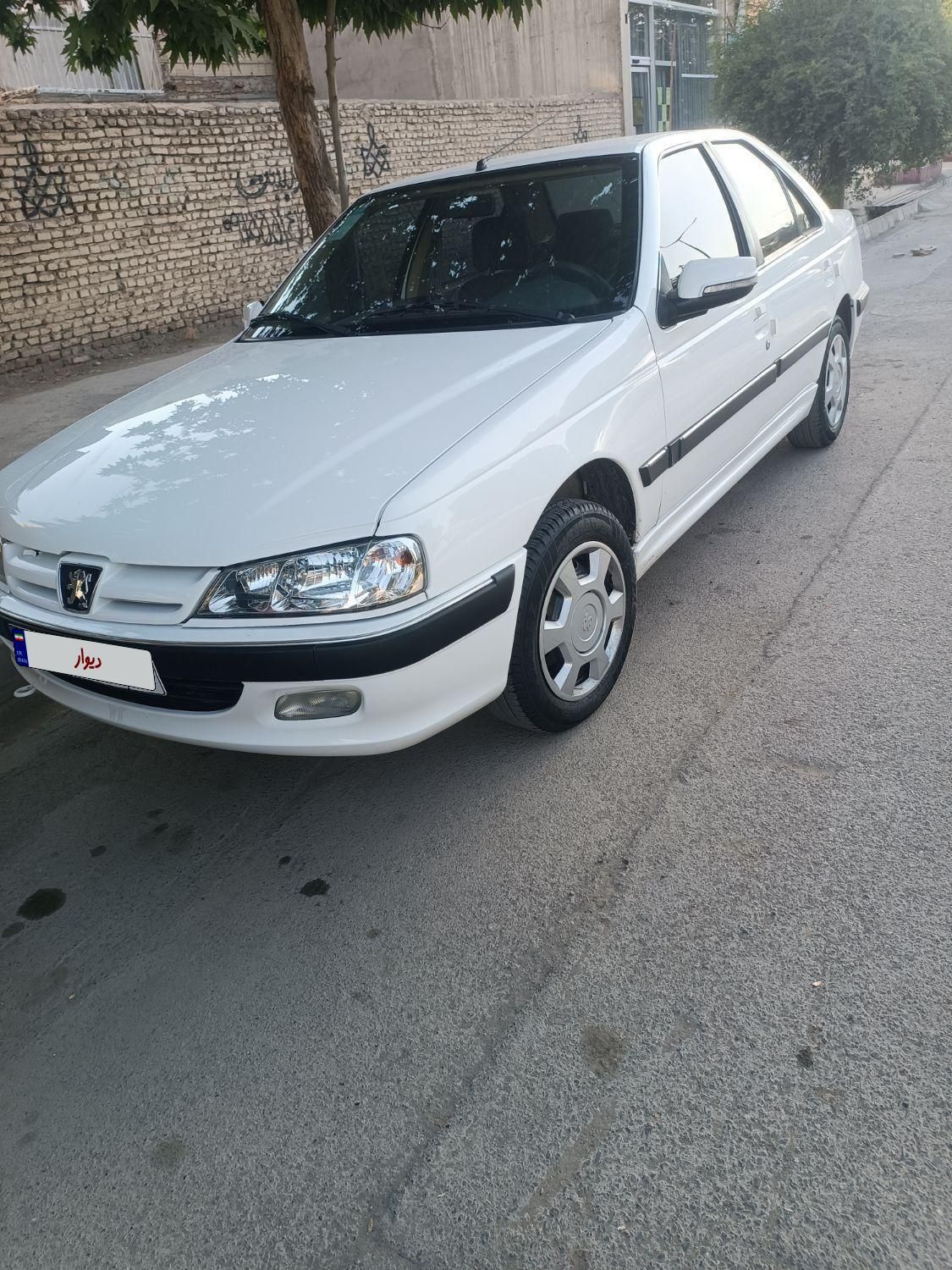 خودرو پژو، پارس آگهی ann_18396253