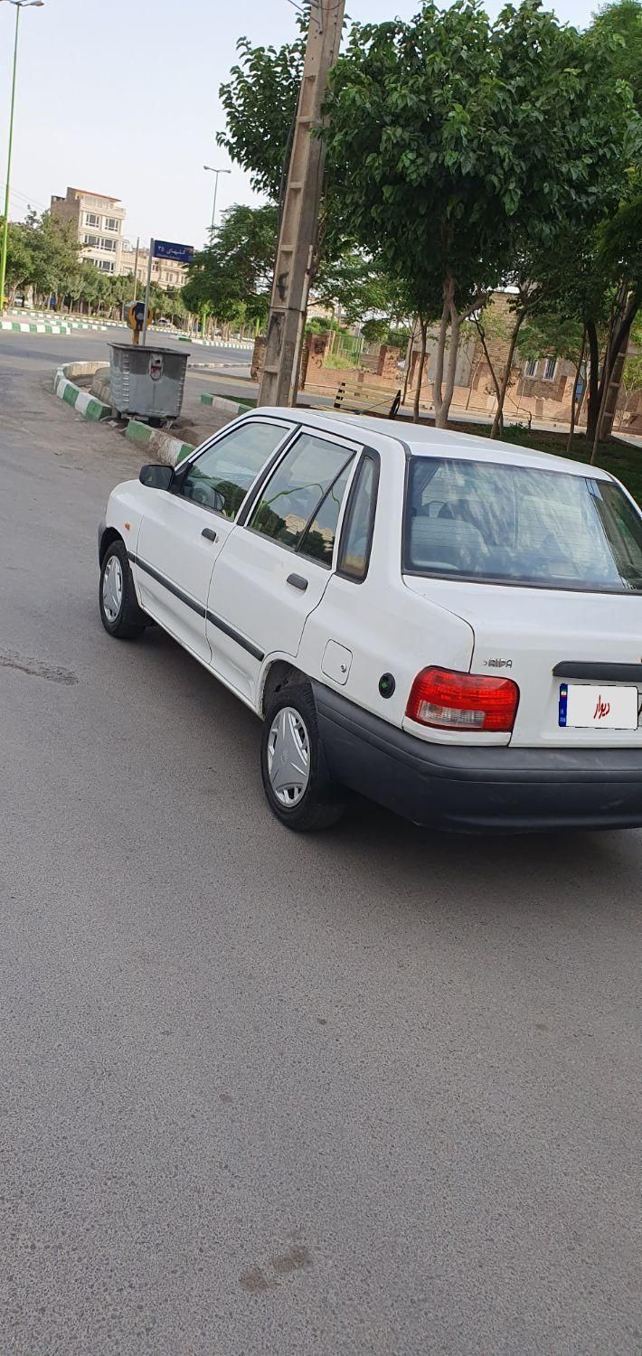 خودرو پراید، 131 آگهی ann_18396526
