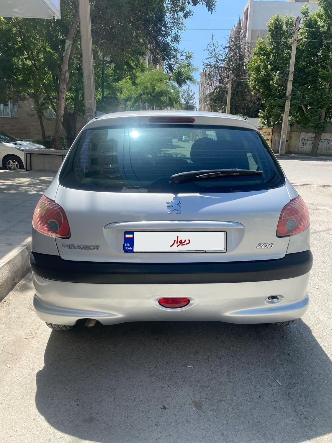پژو 206 تیپ 5 - 1389