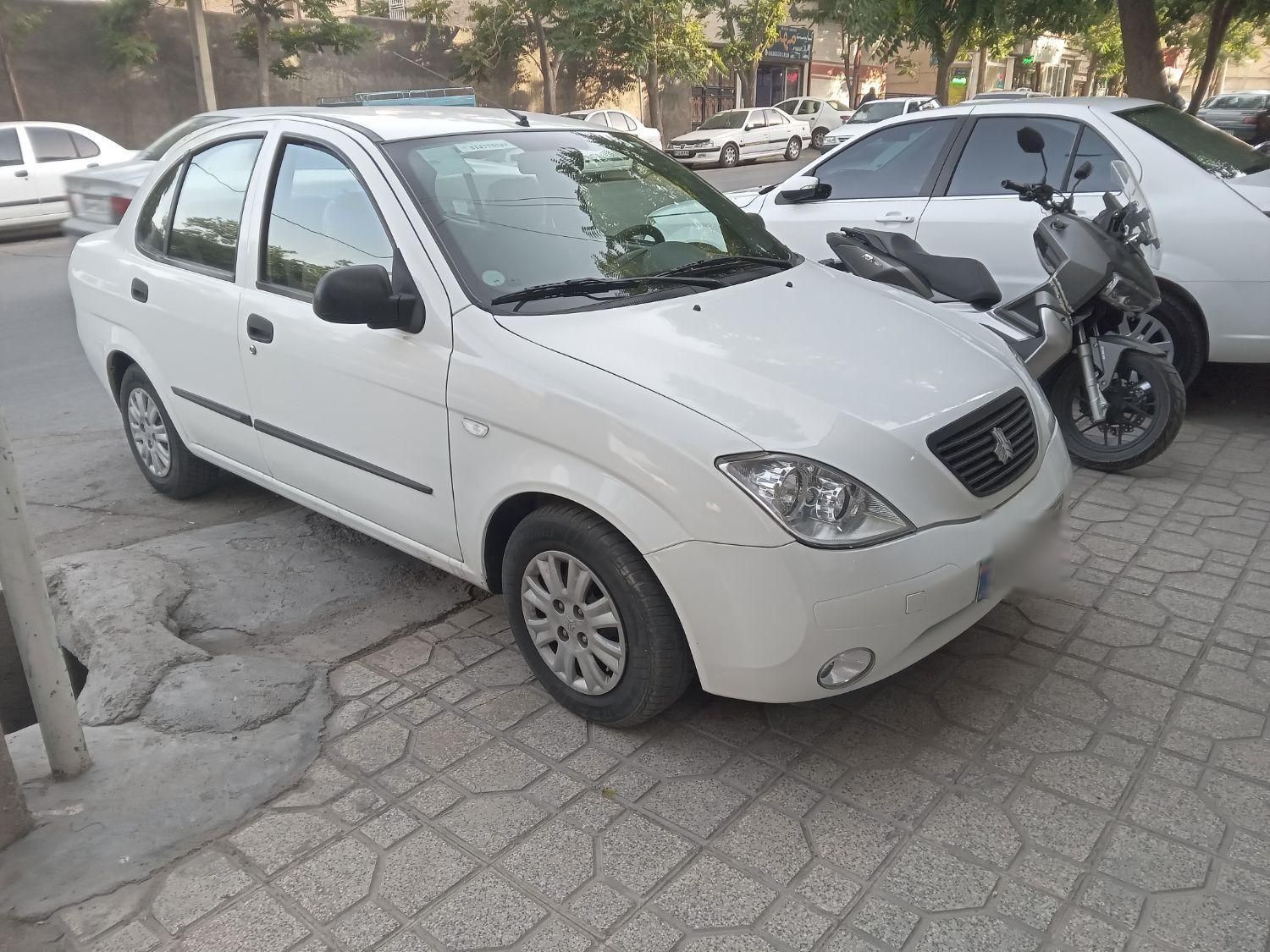 تیبا صندوق دار SX - 1400