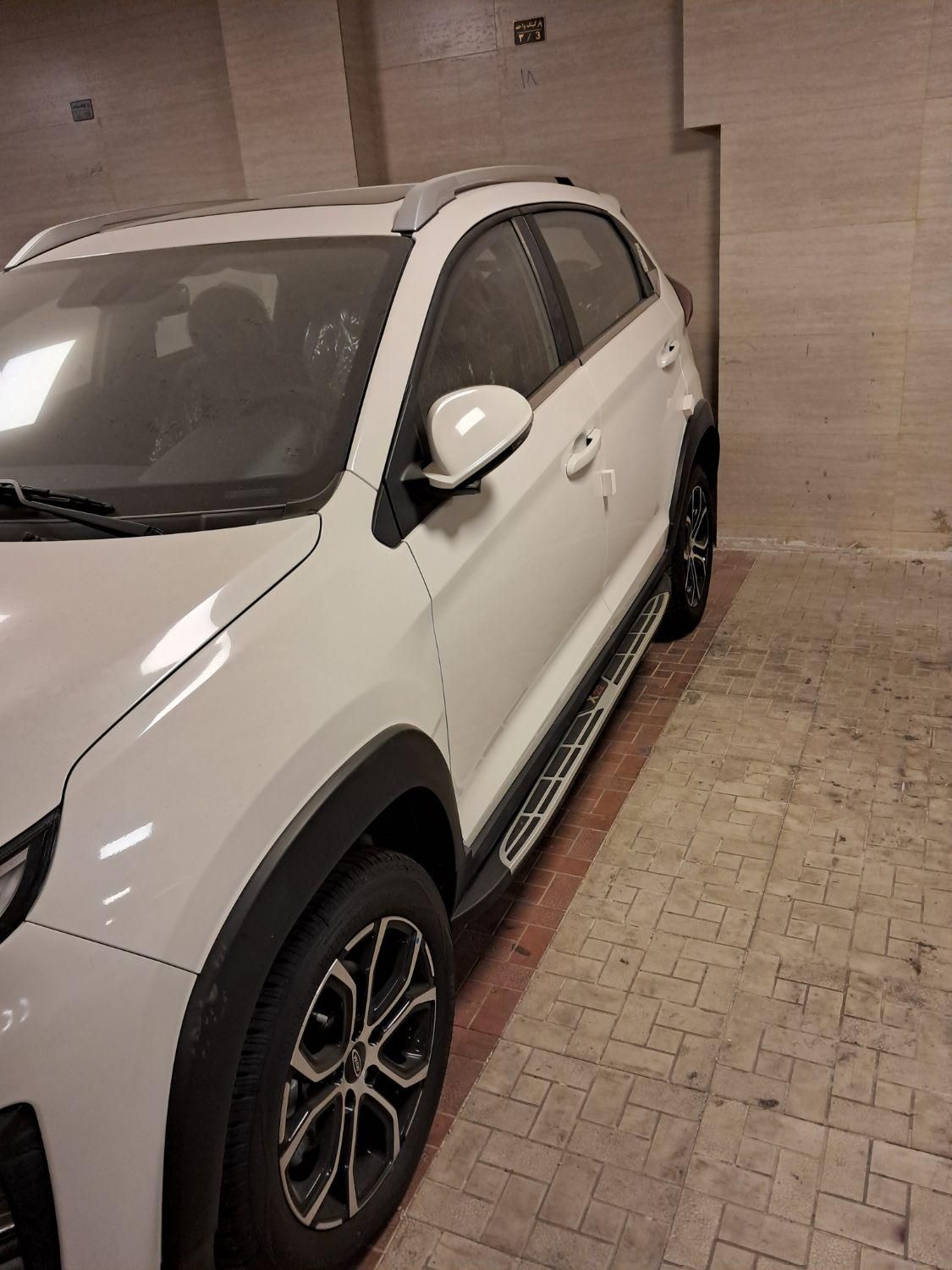 ام وی ام X22 دنده ای اسپرت لاکچری - 2024