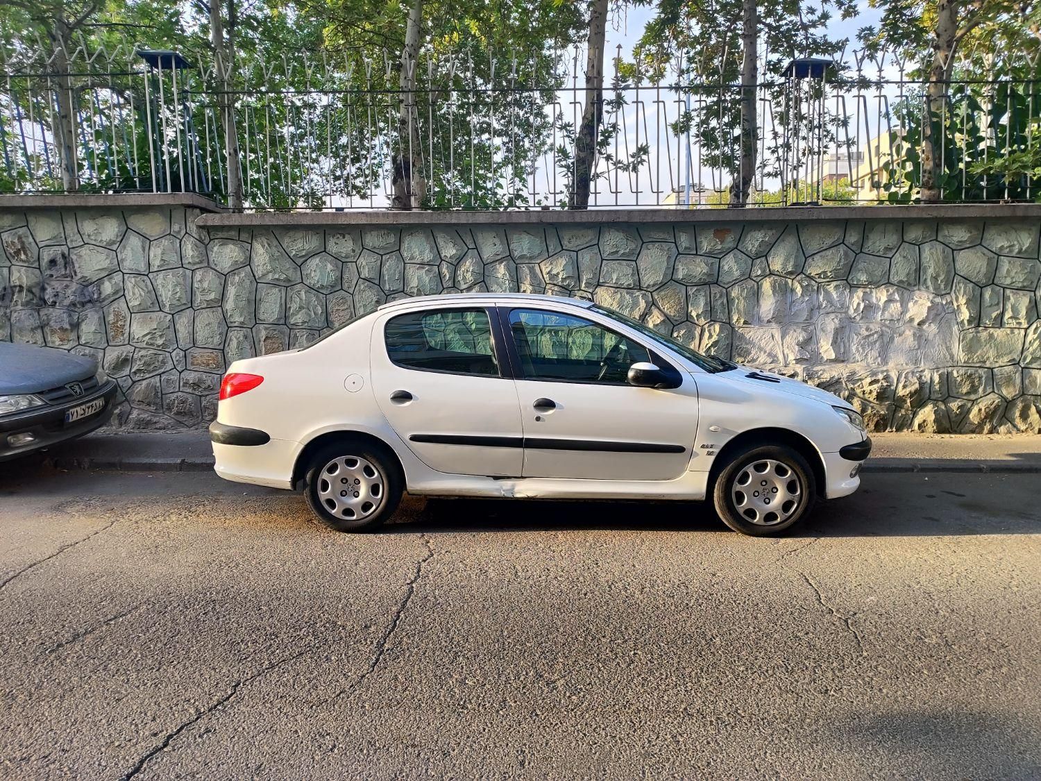 پژو ۲۰۶ صندوق دار v9 - 1390