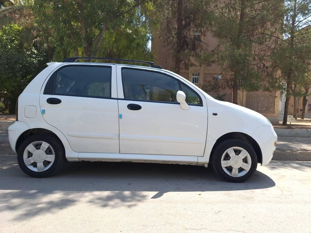 ام وی ام 110 چهار سیلندر دنده ای - 2012