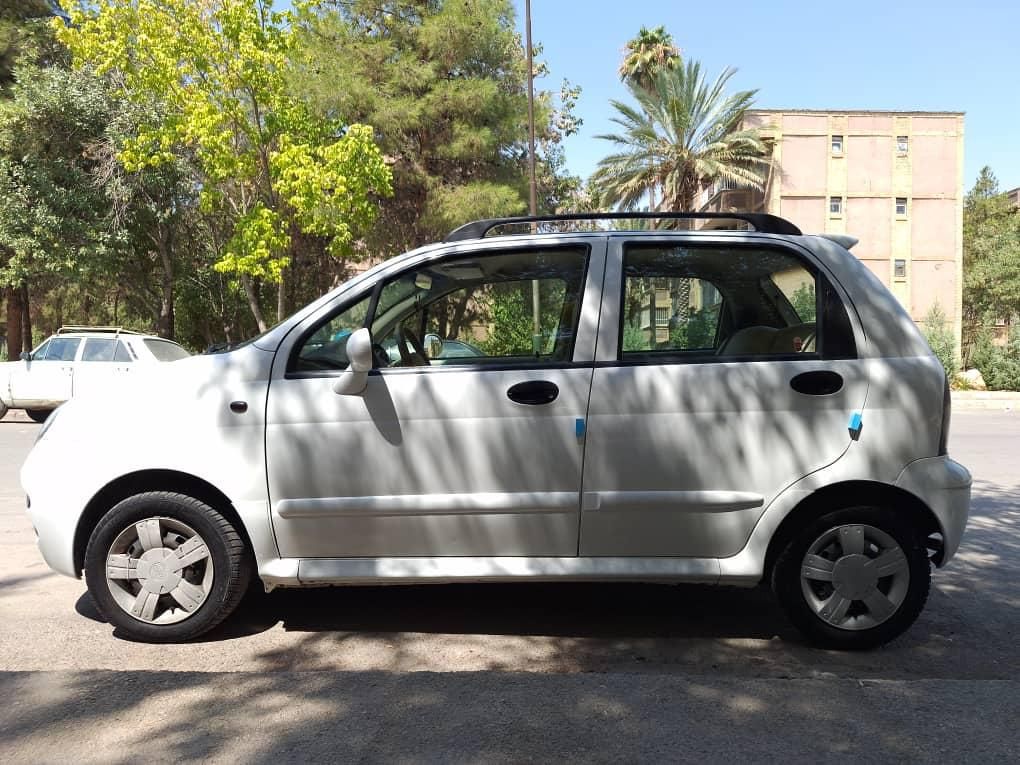 ام وی ام 110 چهار سیلندر دنده ای - 2012