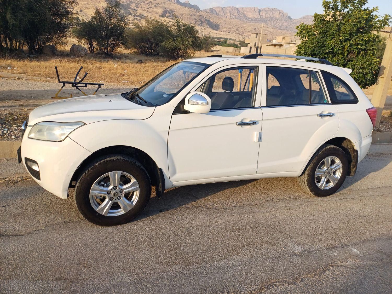 لیفان X60 دنده‌ای - 2015