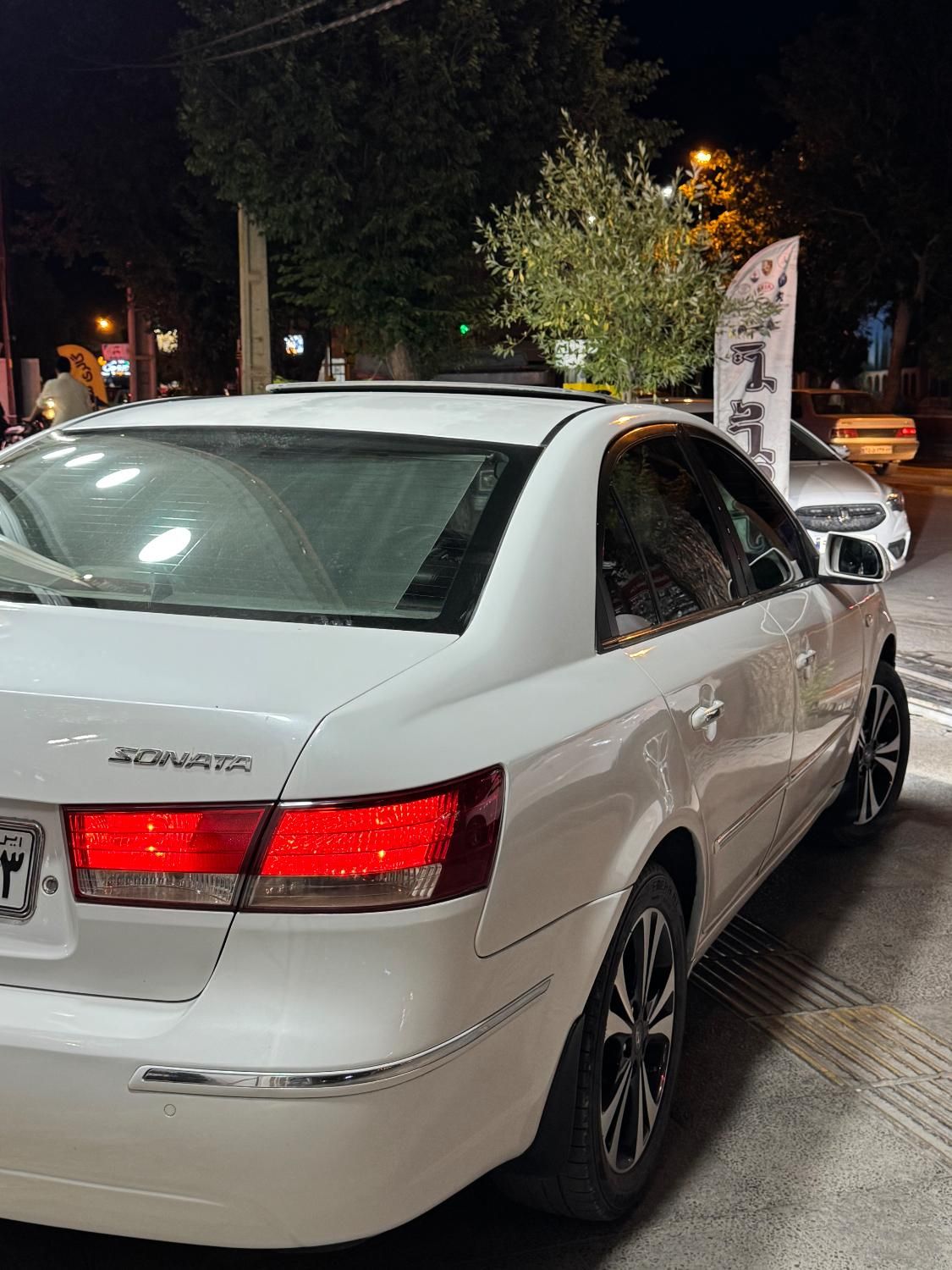 هیوندای سوناتا اتوماتیک NF 2400 - 2009