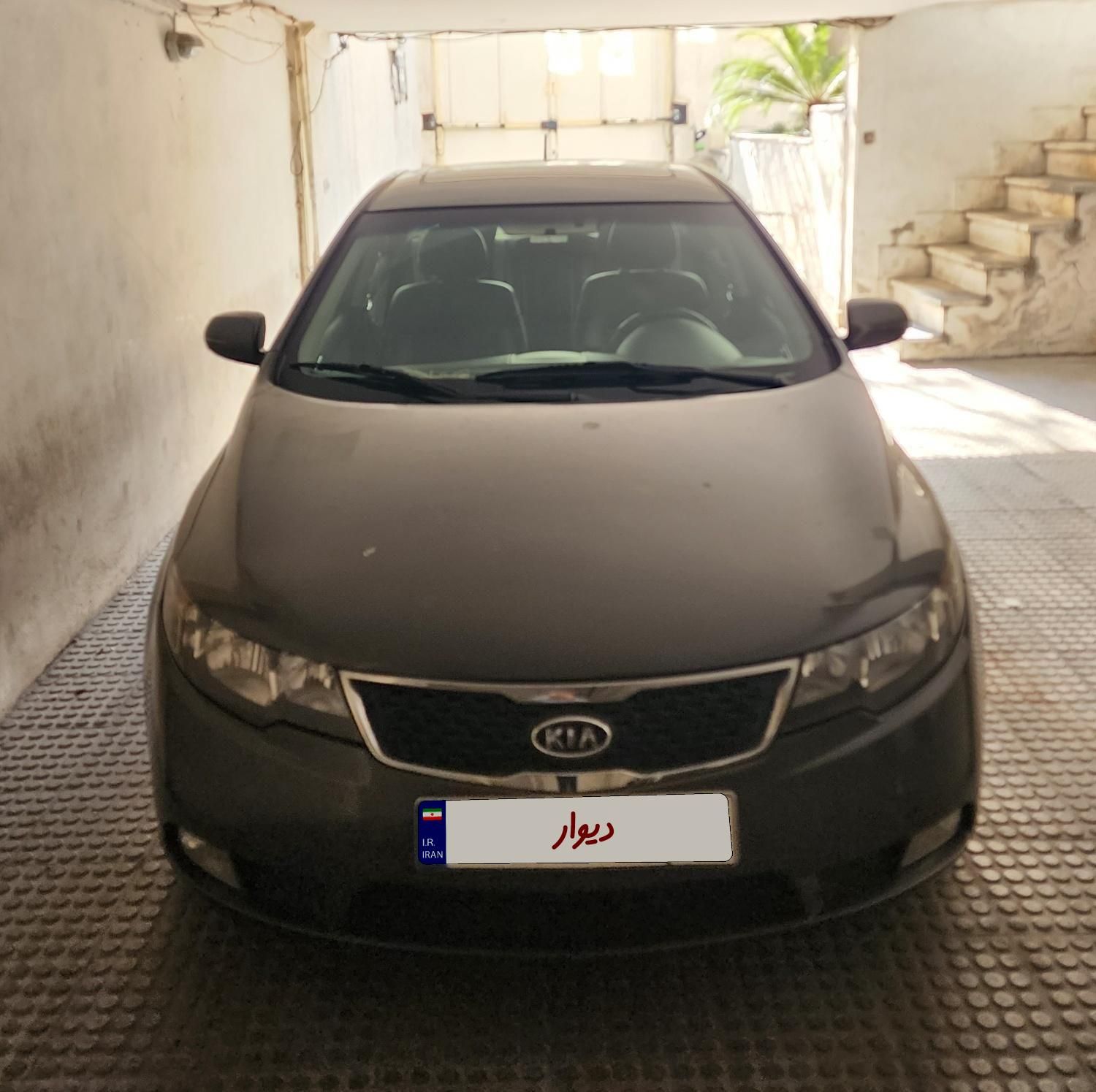 خودرو کیا، سراتو مونتاژ آگهی ann_18397717