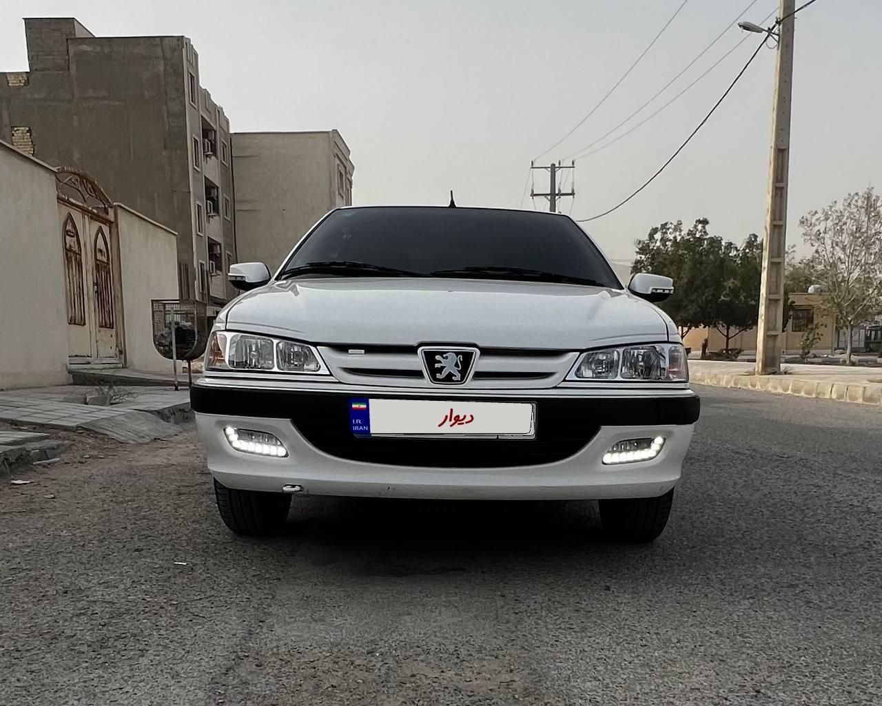 پژو پارس XU7P - 1402