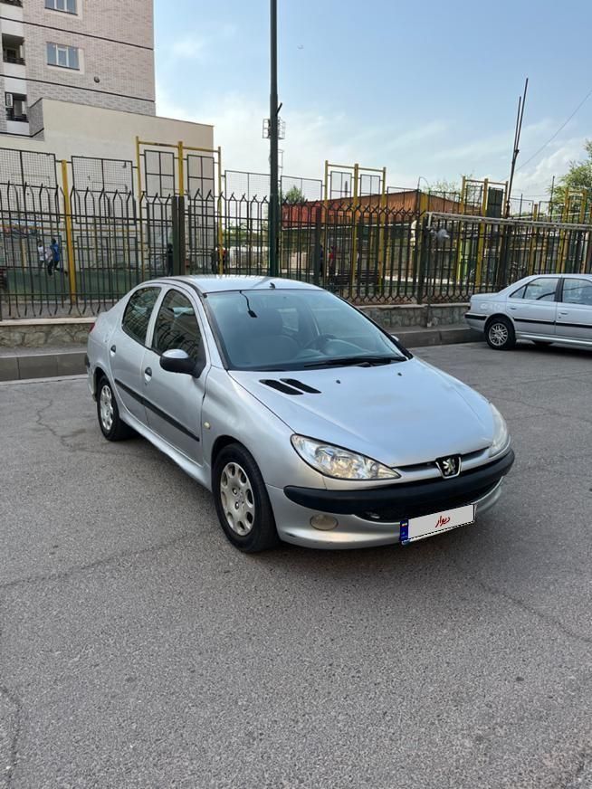 پژو ۲۰۶ صندوق دار v8 - 1386
