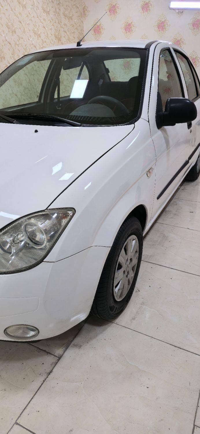 تیبا صندوق دار SX - 1397