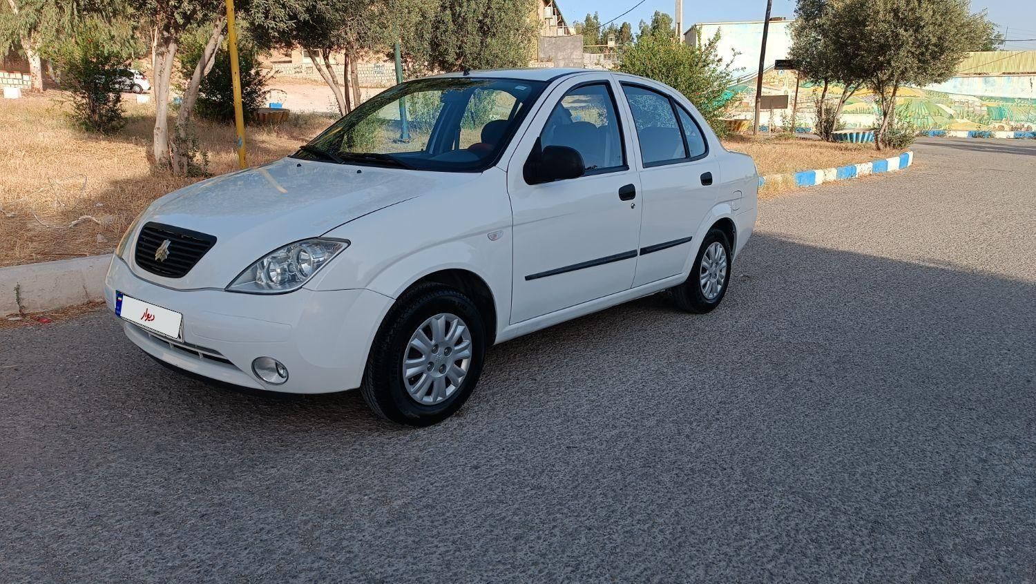 تیبا صندوق دار SX - 1399