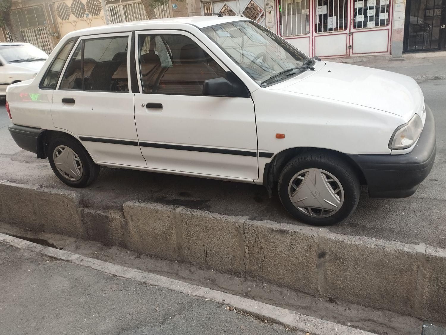 خودرو پراید، 131 آگهی ann_18398032