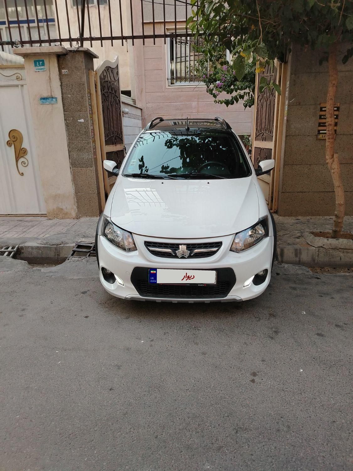 خودرو کوییک، R پلاس آگهی ann_18398115