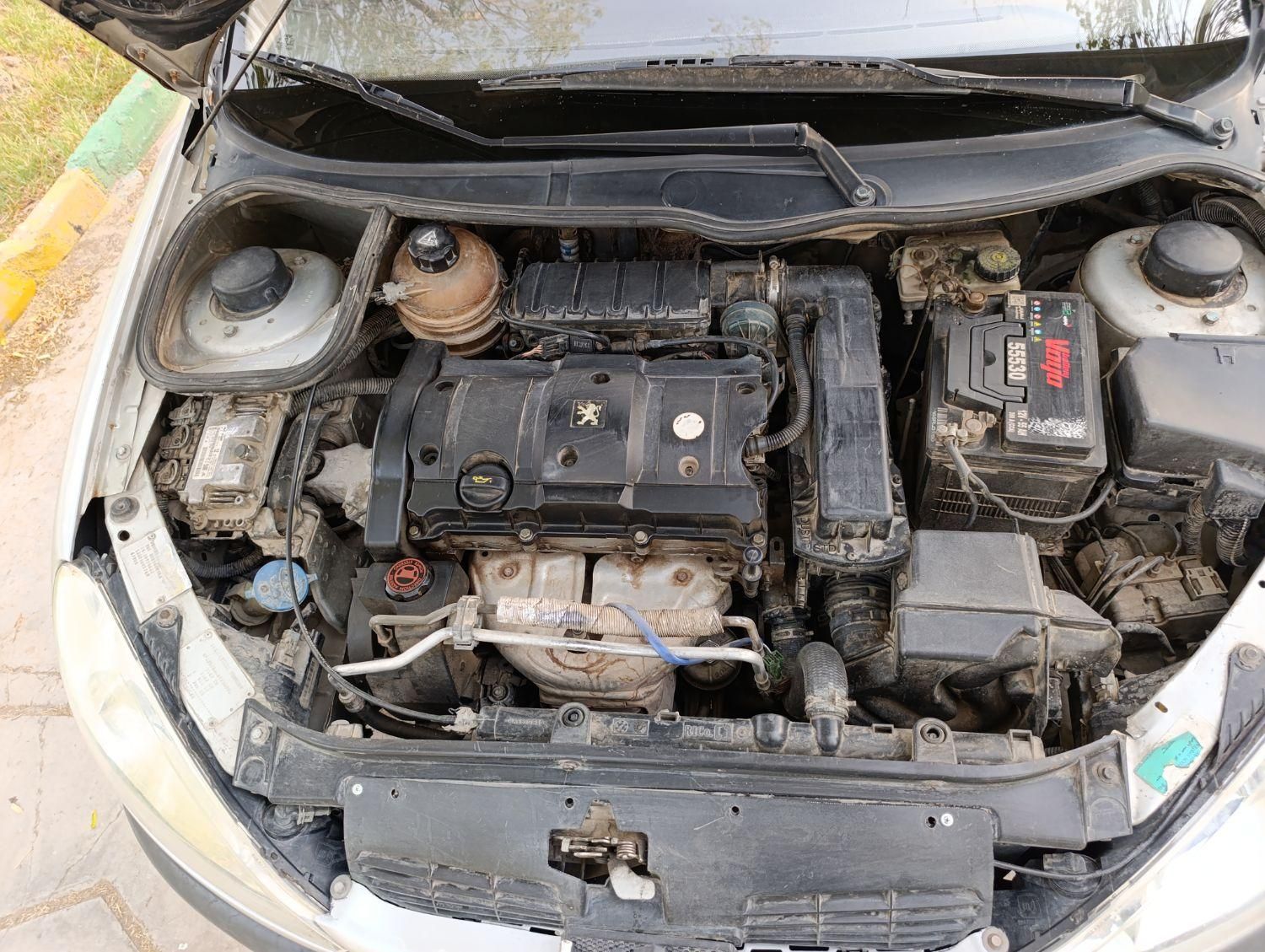 پژو ۲۰۶ صندوق دار v8 - 1386