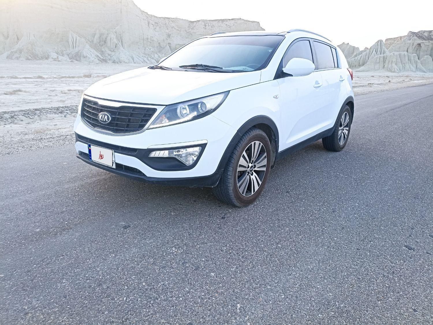 کیا اسپورتیج 4 سیلندر 2400cc - 2015