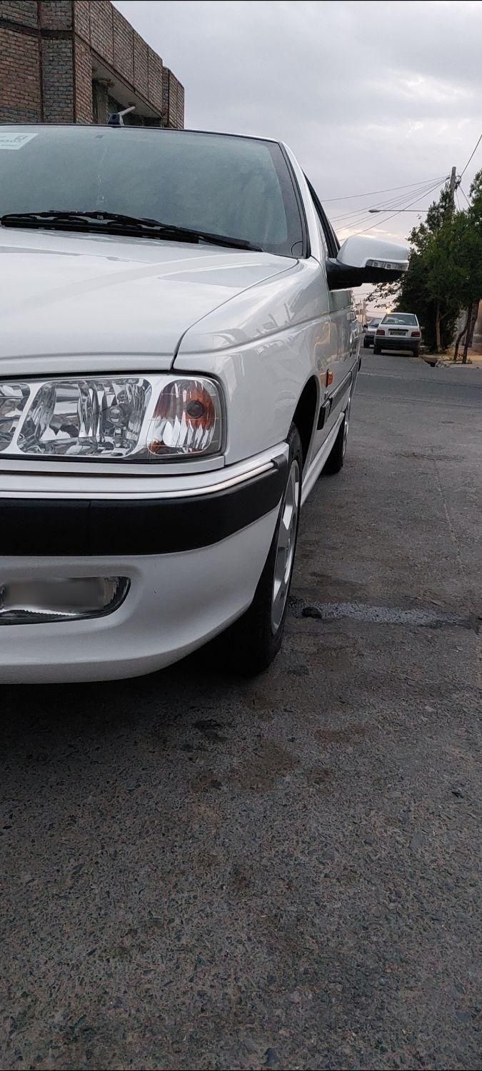 خودرو پژو، پارس آگهی ann_18398460