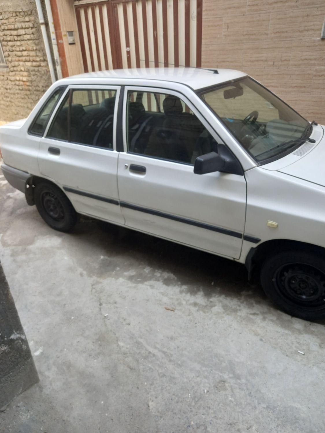 خودرو پراید، 131 آگهی ann_18398531