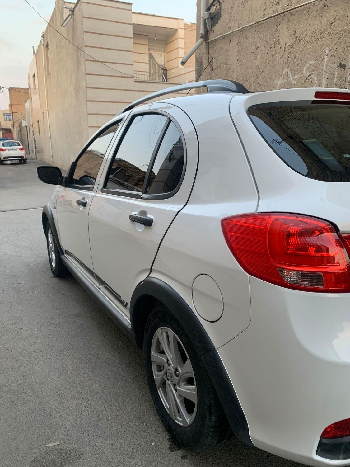 کوییک R دنده‌ای - 1401