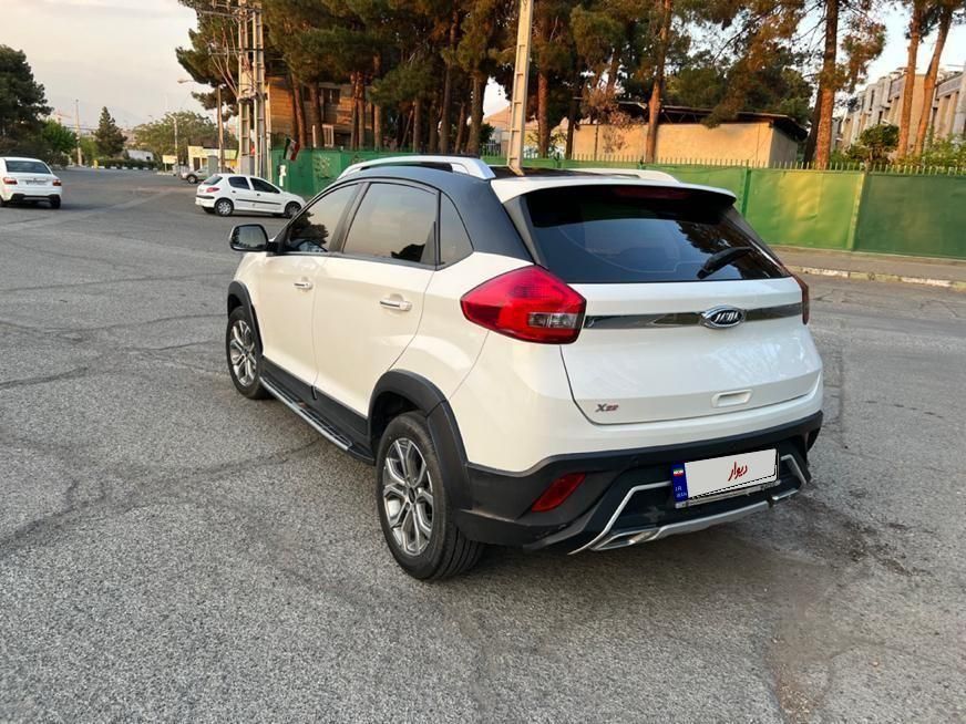 خودرو ام وی ام، X22 آگهی ann_18398622