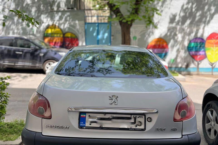 پژو ۲۰۶ صندوق دار v8 - 1393