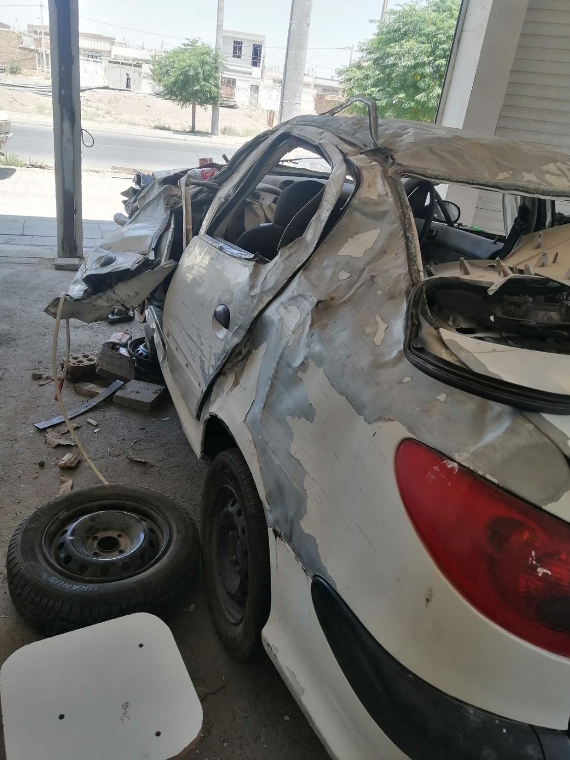 پژو ۲۰۶ صندوق دار v2 - 1390