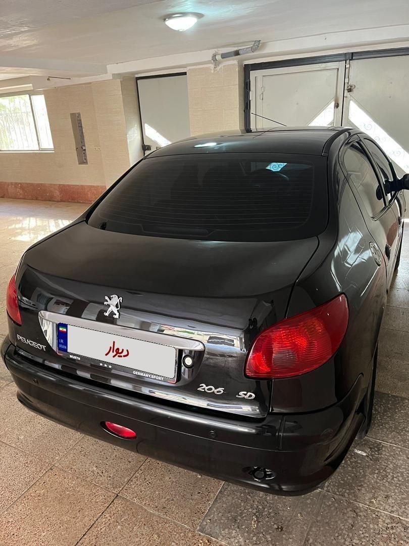 پژو ۲۰۶ صندوق دار v8 - 1394
