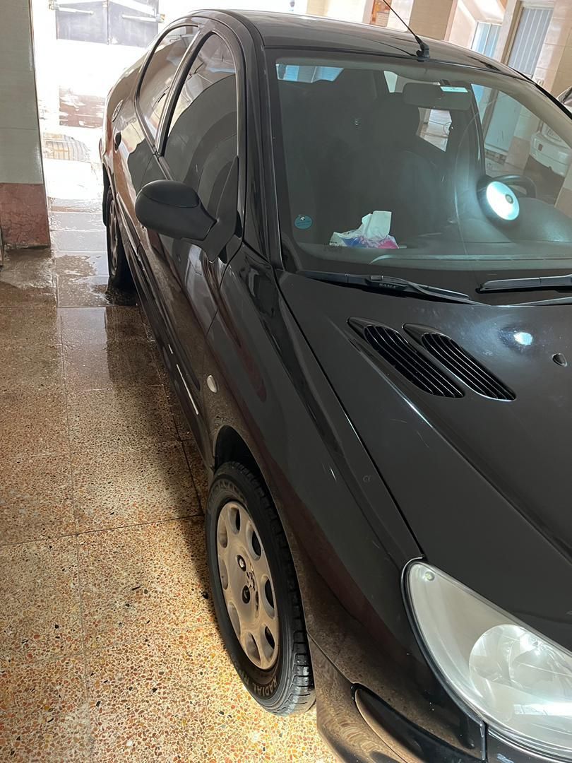 پژو ۲۰۶ صندوق دار v8 - 1394