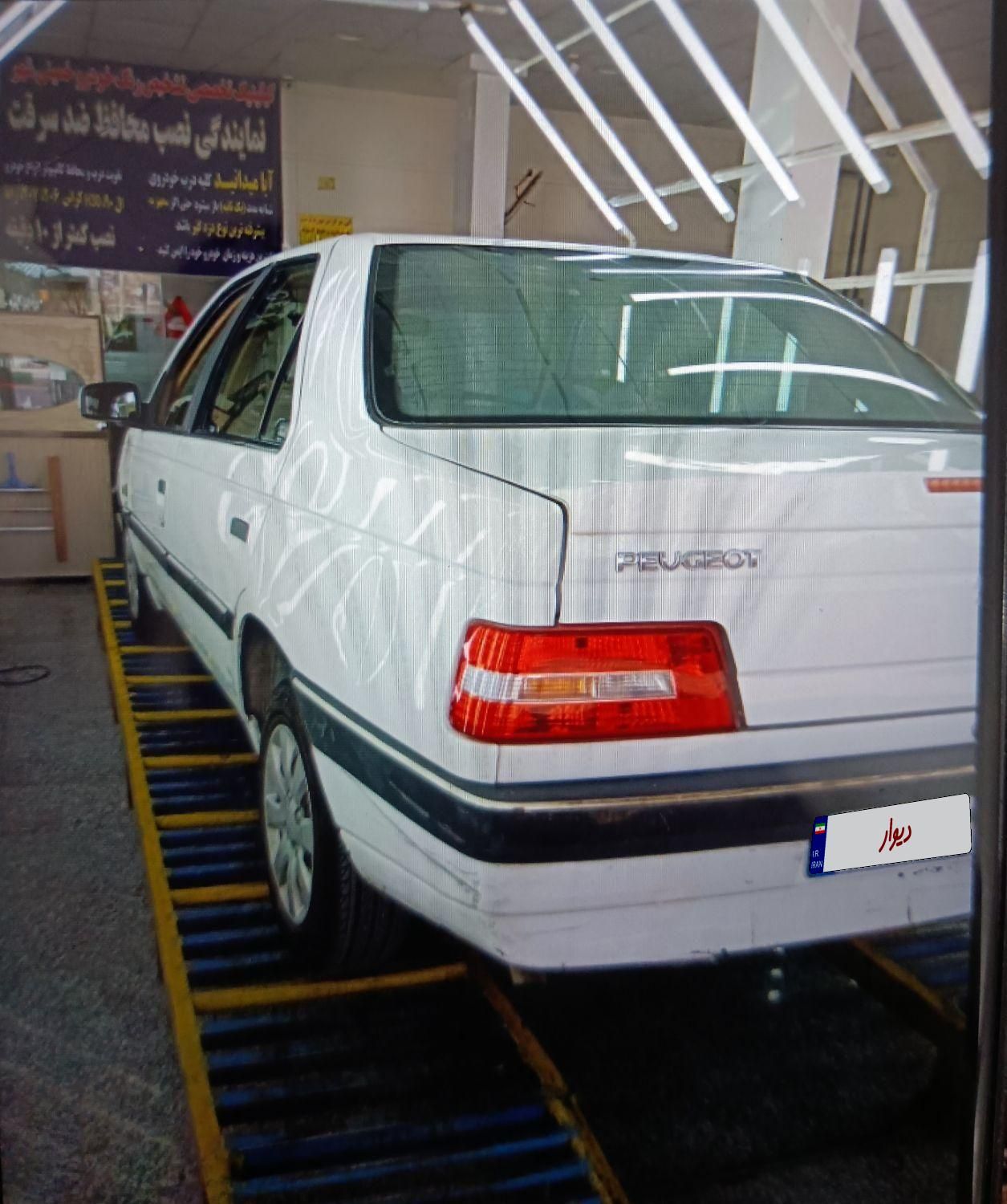 پژو 405 SLX بنزینی TU5 - 1391