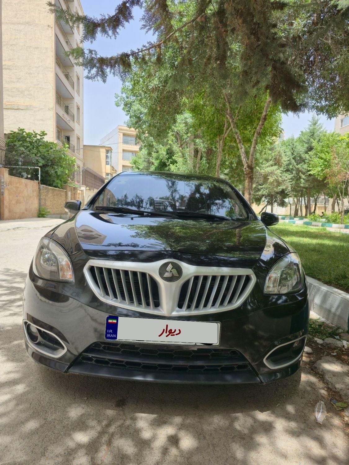 خودرو برلیانس، H320 آگهی ann_18399418