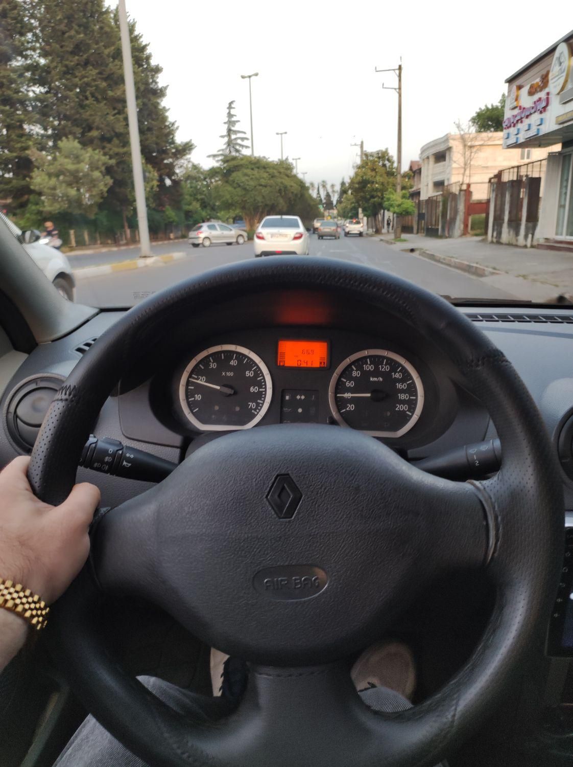 رنو تندر 90 E1 - 1387