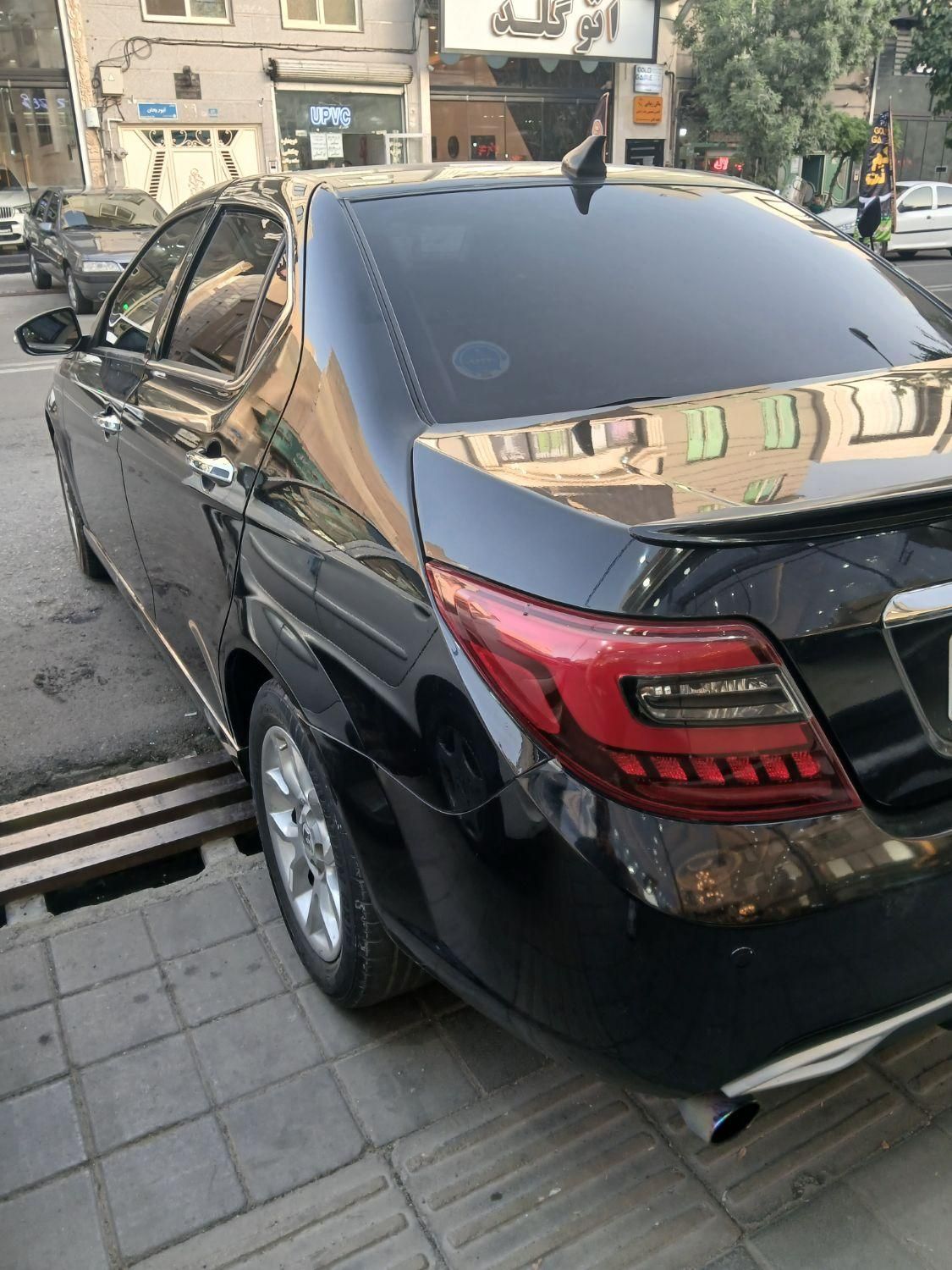دنا پلاس توربو شارژ 6 دنده توربو - 1402