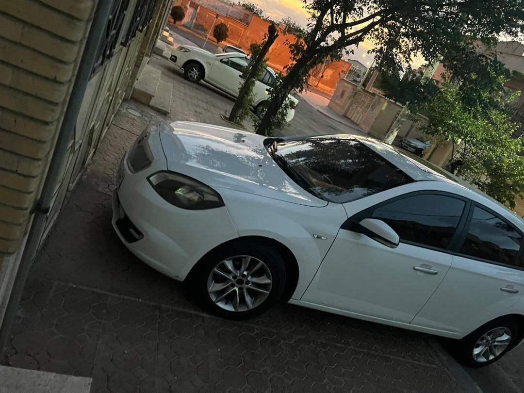 برلیانس H320 اتوماتیک 1500 - 2016