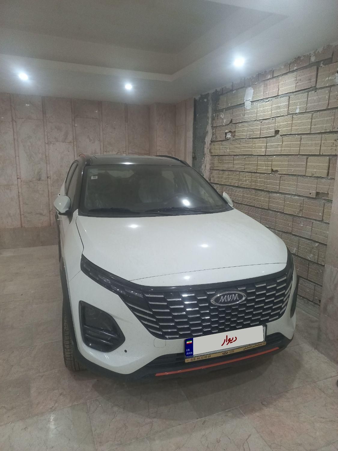 خودرو ام وی ام، X33 آگهی ann_18399514