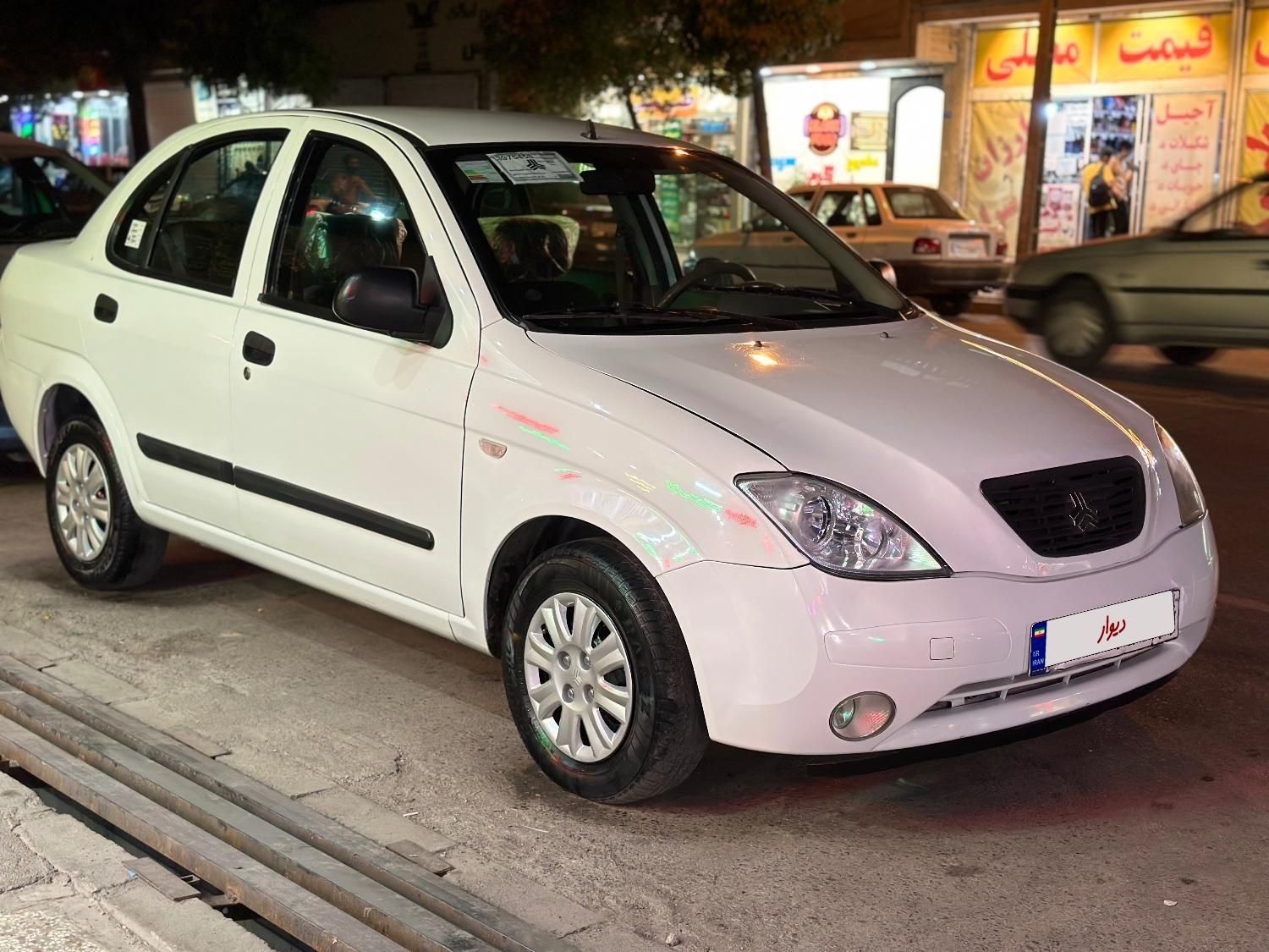 تیبا صندوق دار SX - 1395