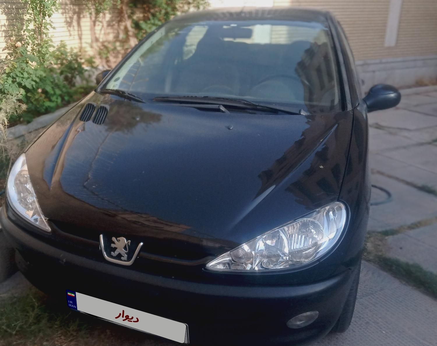 پژو ۲۰۶ صندوق دار v8 - 1396