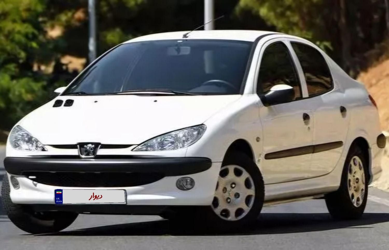 پژو ۲۰۶ صندوق دار v8 - 1393