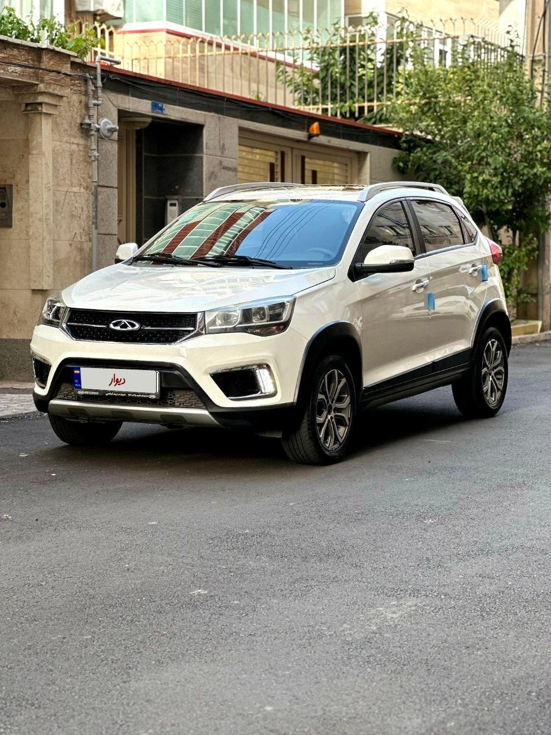 خودرو ام وی ام، X22 آگهی ann_18399681