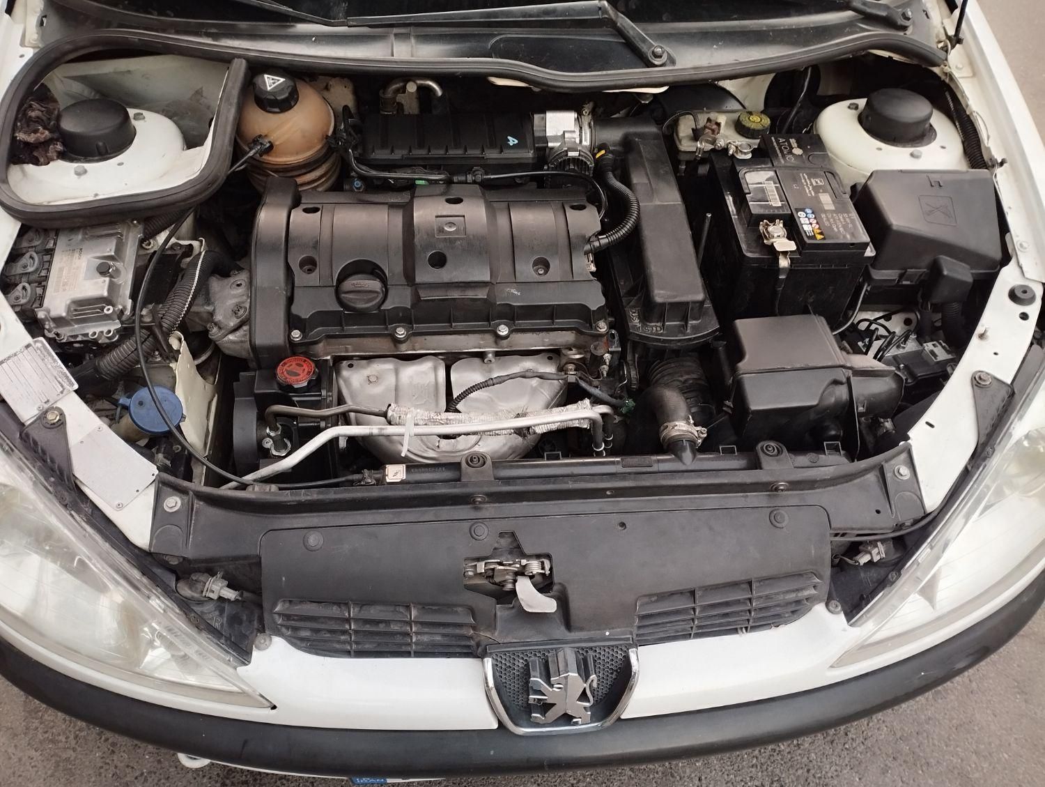 پژو ۲۰۶ صندوق دار v8 - 1390