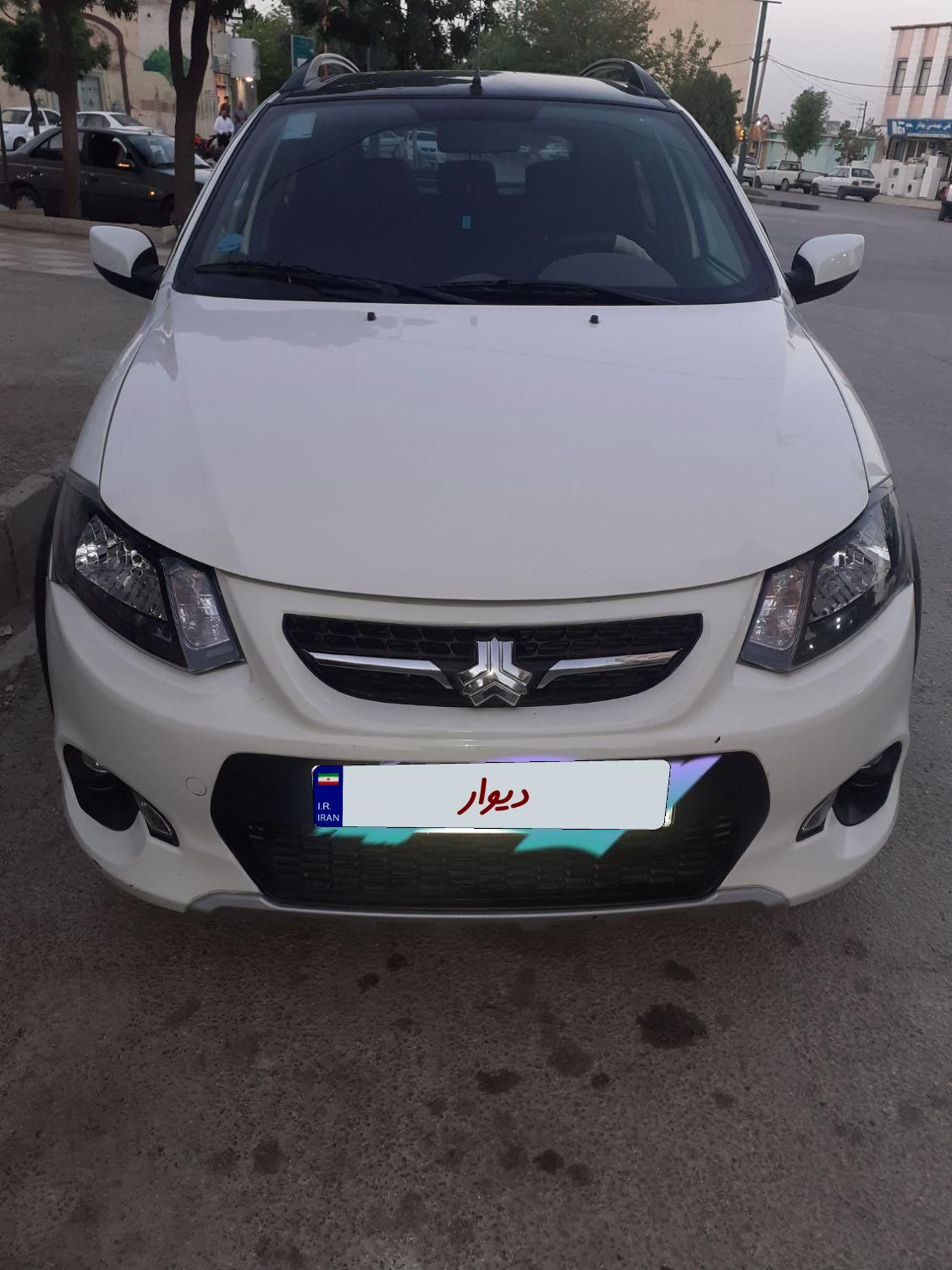 خودرو کوییک، R آگهی ann_18399865
