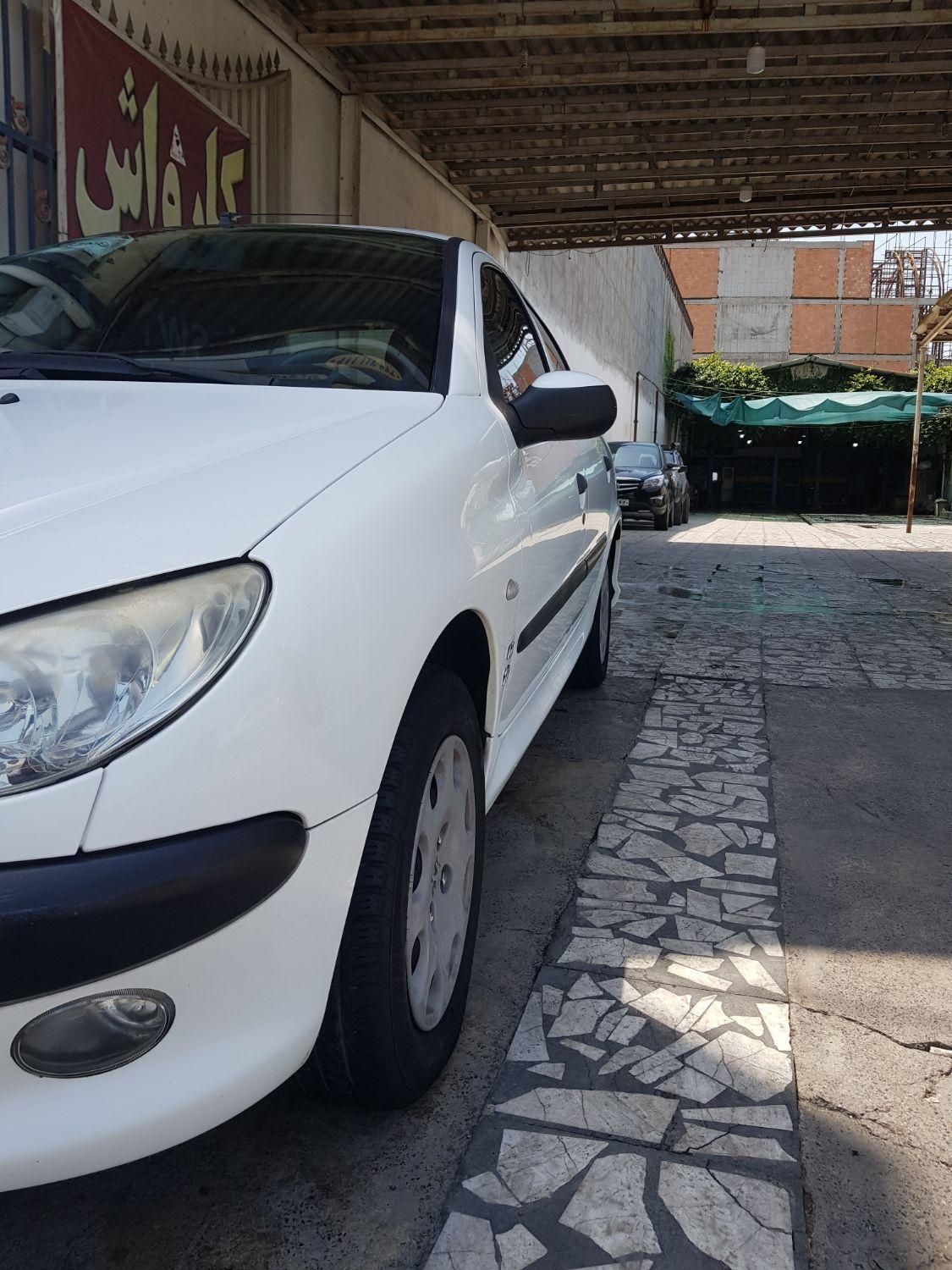 پژو ۲۰۶ صندوق دار v8 - 1398