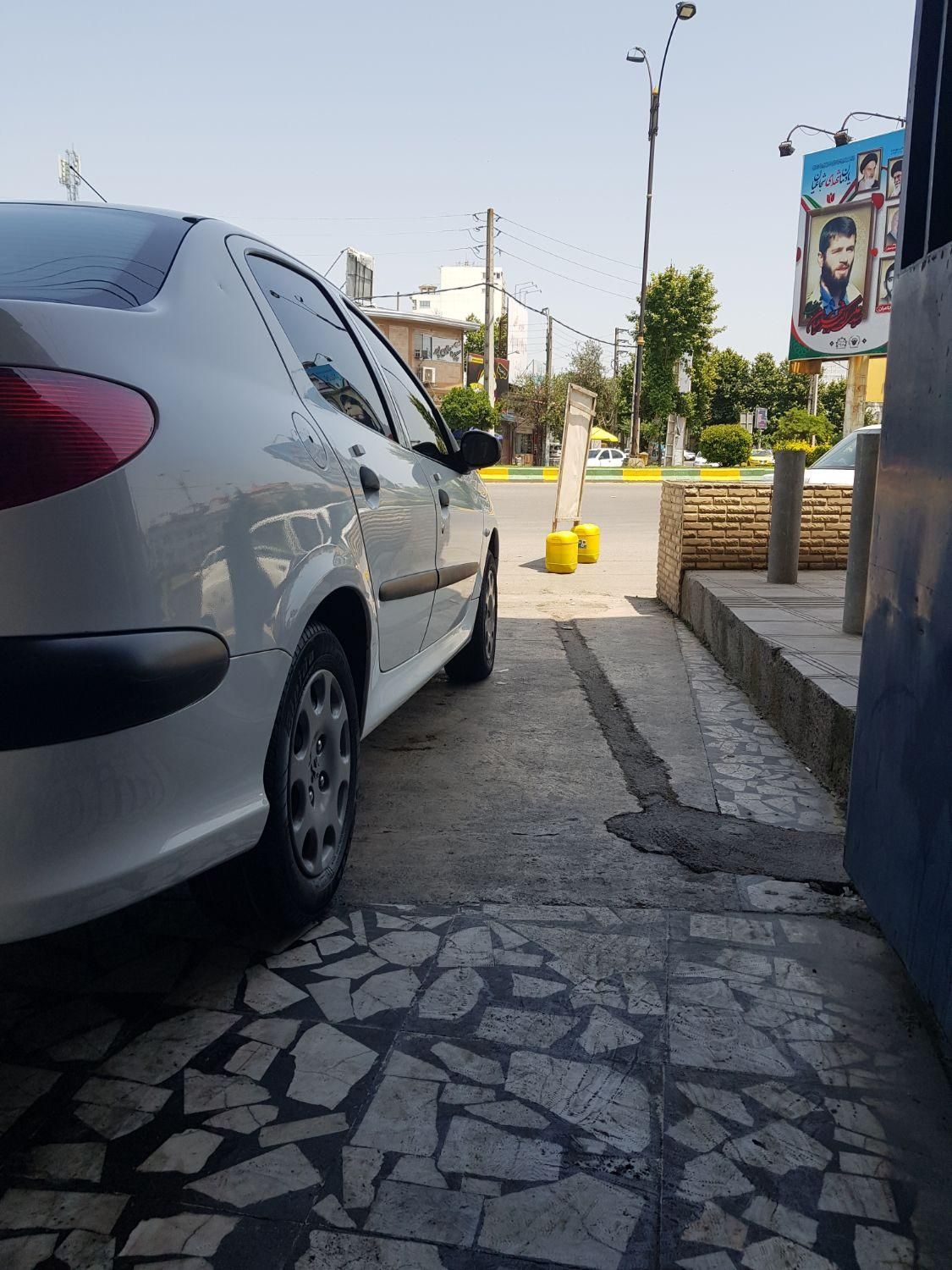 پژو ۲۰۶ صندوق دار v8 - 1398