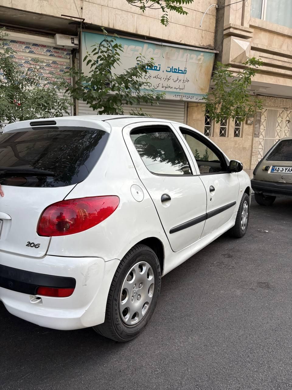 پژو 206 تیپ 5 - 1393