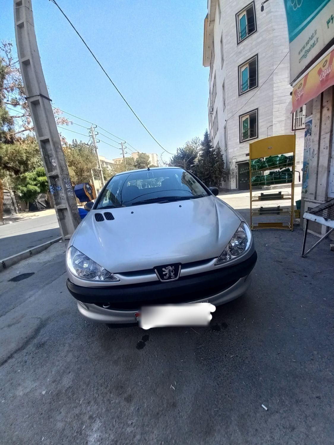 خودرو پژو، ۲۰۶ صندوق دار آگهی ann_18400405
