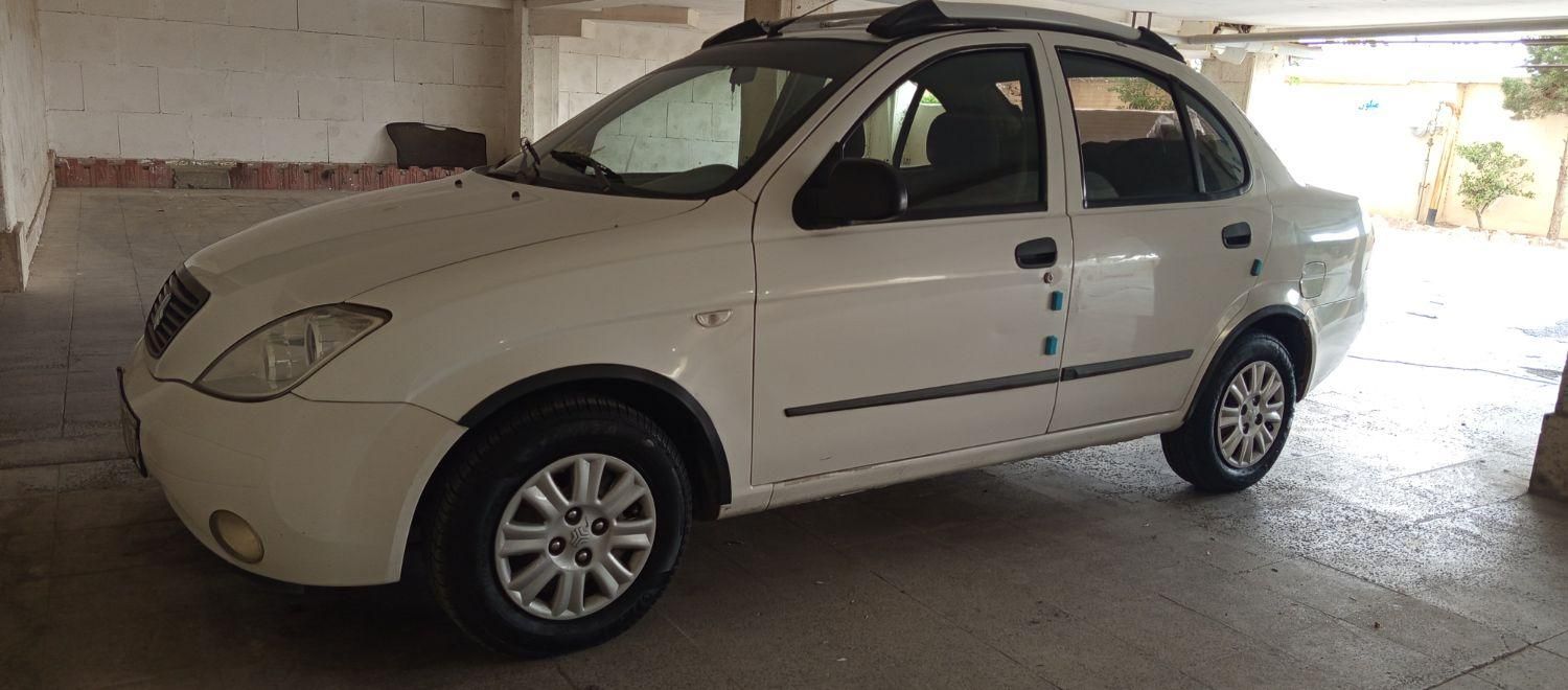 تیبا صندوق دار EX - 1395