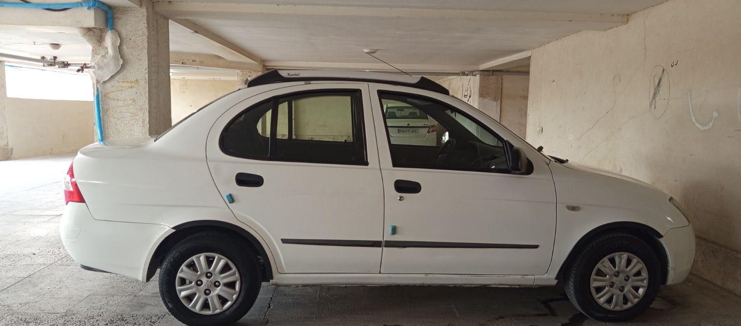 تیبا صندوق دار EX - 1395