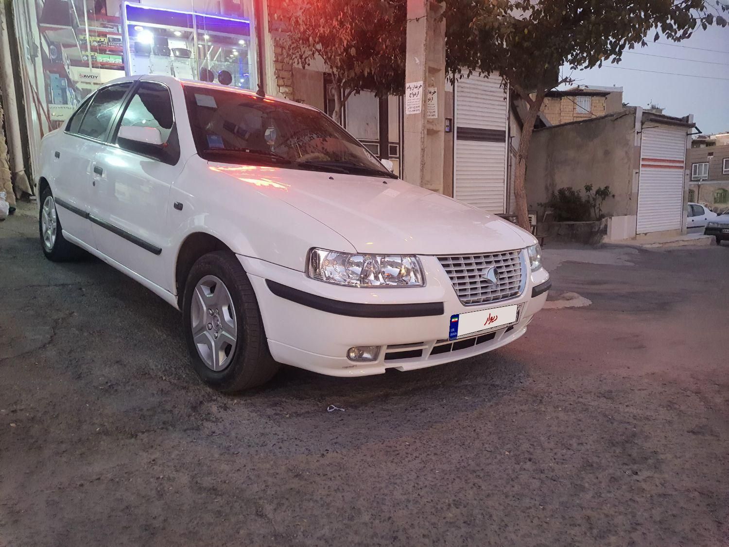 سمند LX XU7 - 1395