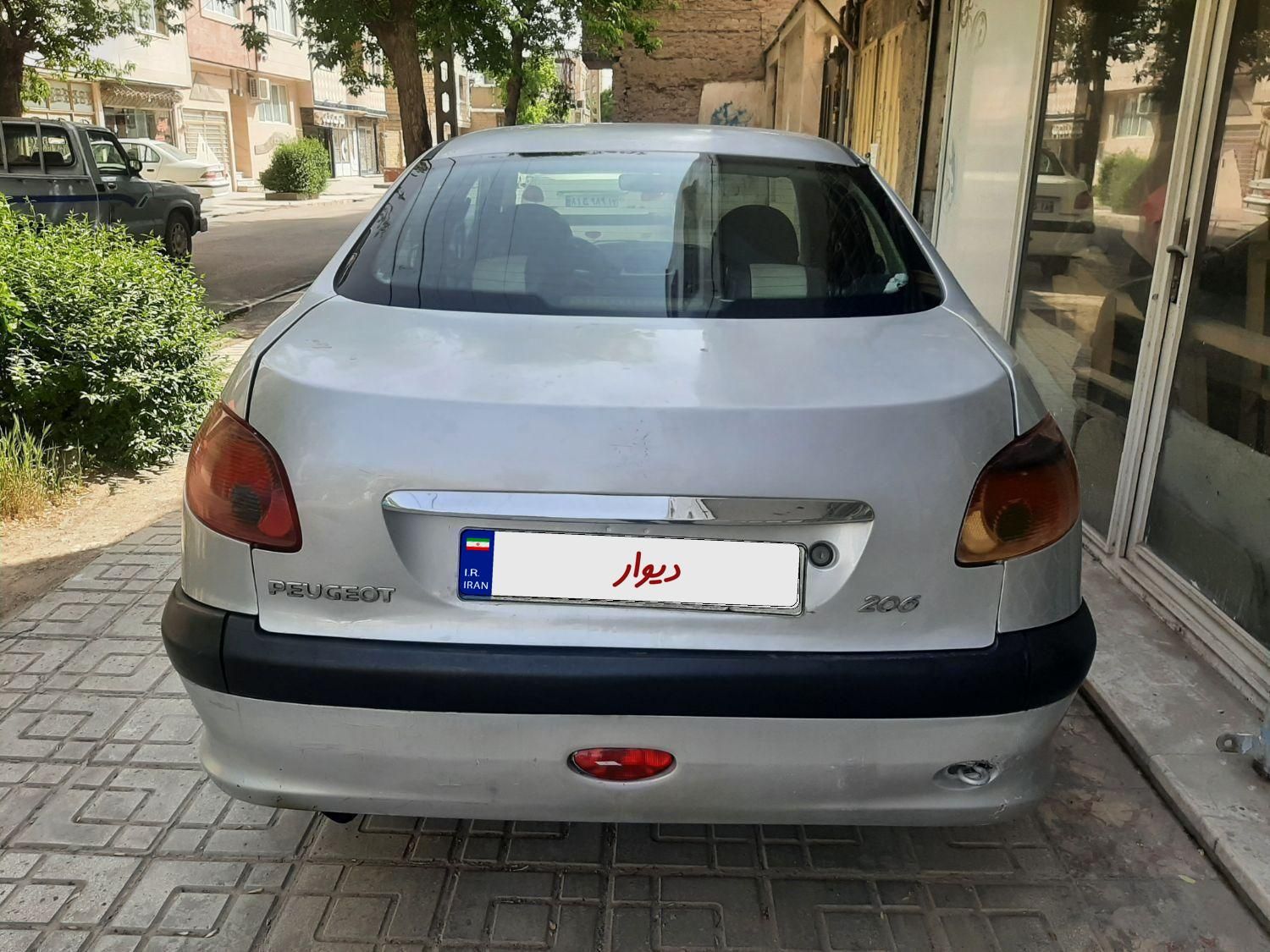 پژو ۲۰۶ صندوق دار v20 - 1388