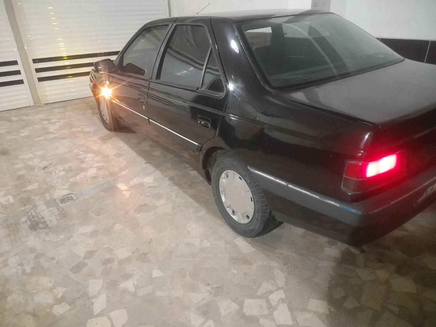 پژو 405 GLX - 1381